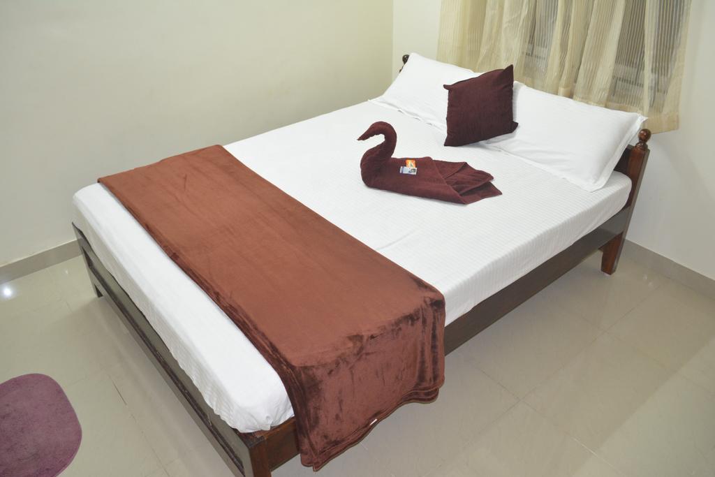 Jp Nivaas Guest House Mayiladuthurai Eksteriør bilde