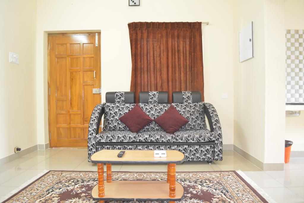 Jp Nivaas Guest House Mayiladuthurai Eksteriør bilde