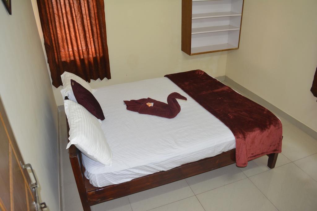 Jp Nivaas Guest House Mayiladuthurai Eksteriør bilde