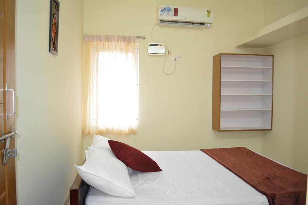 Jp Nivaas Guest House Mayiladuthurai Eksteriør bilde